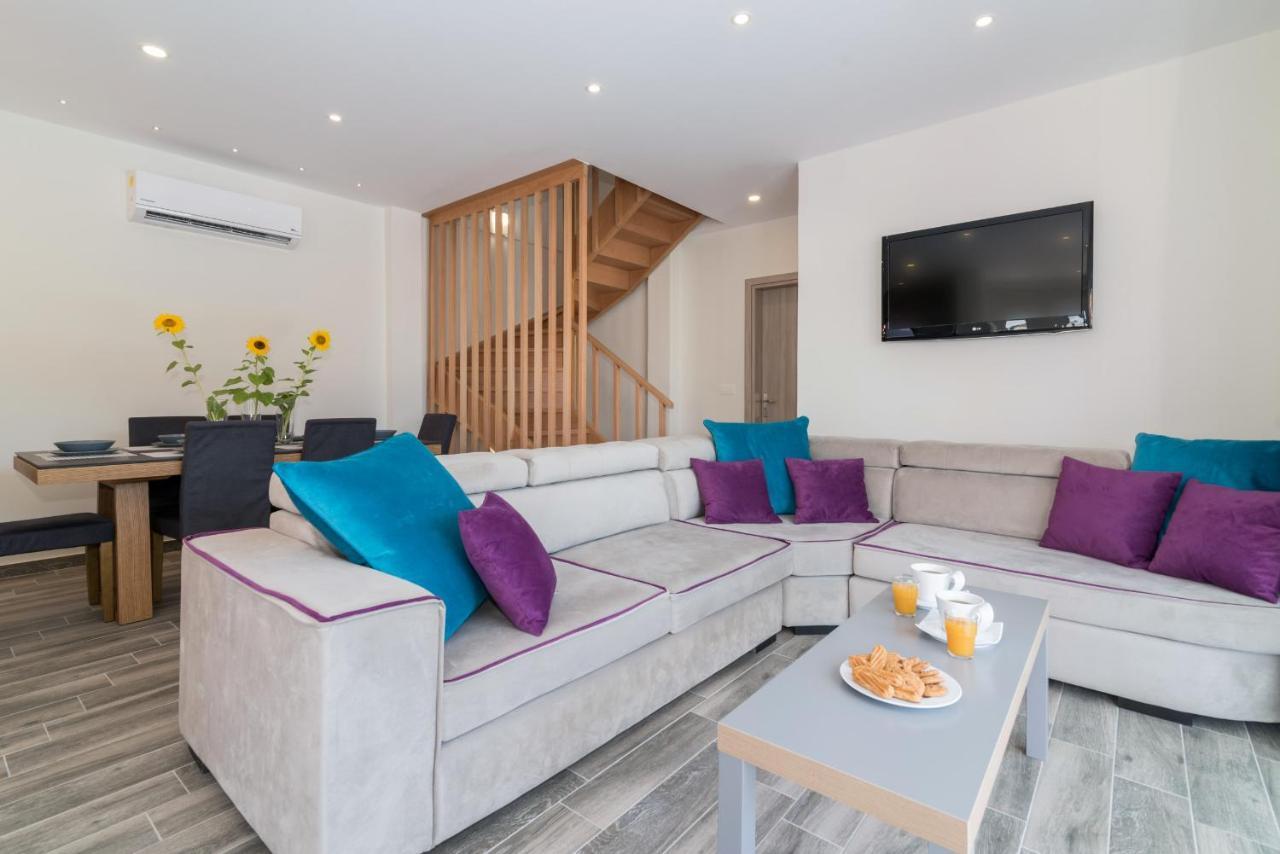 Maridenia - Family Escape With Private Pool, By Zantewize Villa