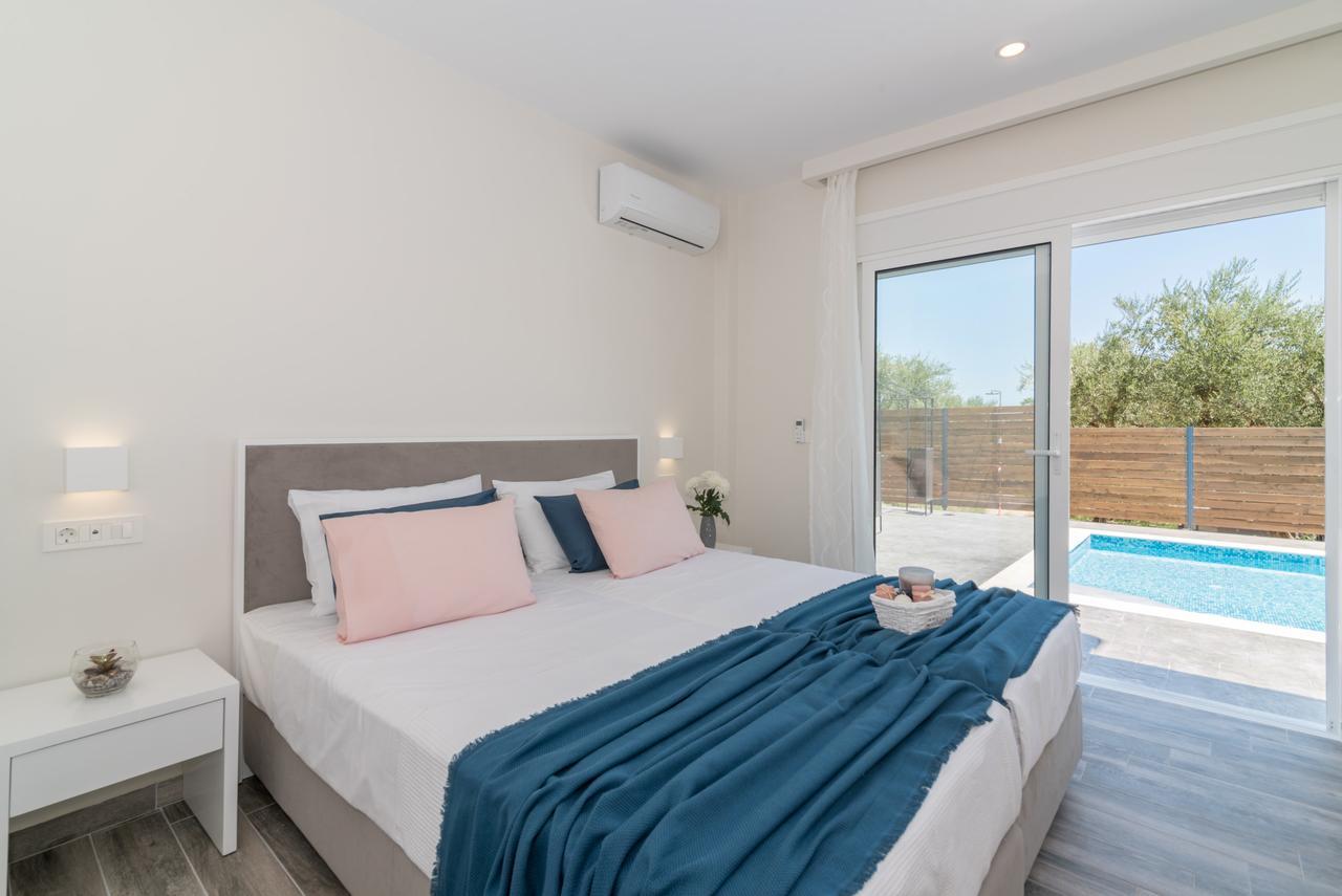 Vilă Maridenia - Family Escape With Private Pool, By Zantewize Lithakia (Zakynthos)